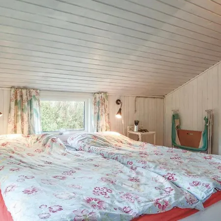 Vakantiehuis Beautiful In With Kitchen